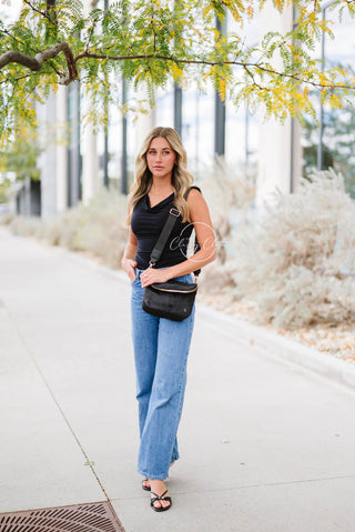 Harper Moon Crossbody – Black