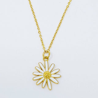 Sweet Daisy Necklace: Yellow
