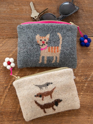 Intarsia Sweater Pouch – Cozy Knit Charm for Everyday Treasures
