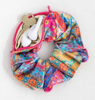 Natural Life Hideaway Scrunchie