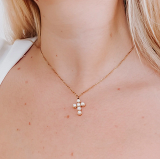 Grace Of Faith Pearl Necklace - WATERPROOF