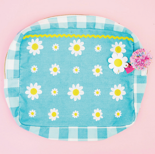 Daisy Darling Pouch Large