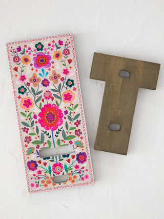 Wooden Phone Stand – Spread Kindness or Cream Folk Flower