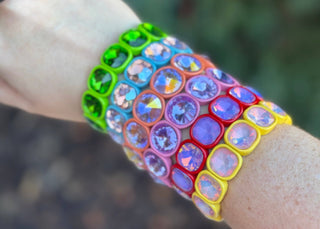 Stretch Bracelet - Enamel w/ Large Stones - Elise