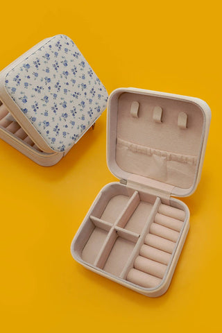 Jewelry Organizer Travel Box – Vegan Leather Storage Case