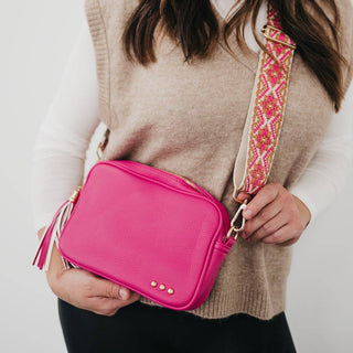 Willow Camera Crossbody Bag: Red